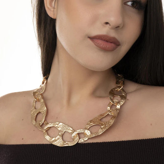 Collana girocollo satinata a maglia doppia