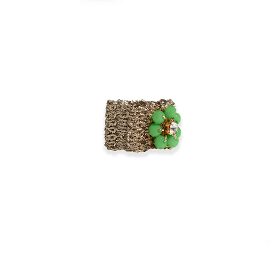 Anello in macramè con fiore in micro cristalli